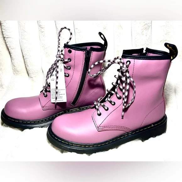 Dr. Martens AirWair Muted Purple Combat ankle boots ladies size 6 men’s size 5 - Picture 3 of 9